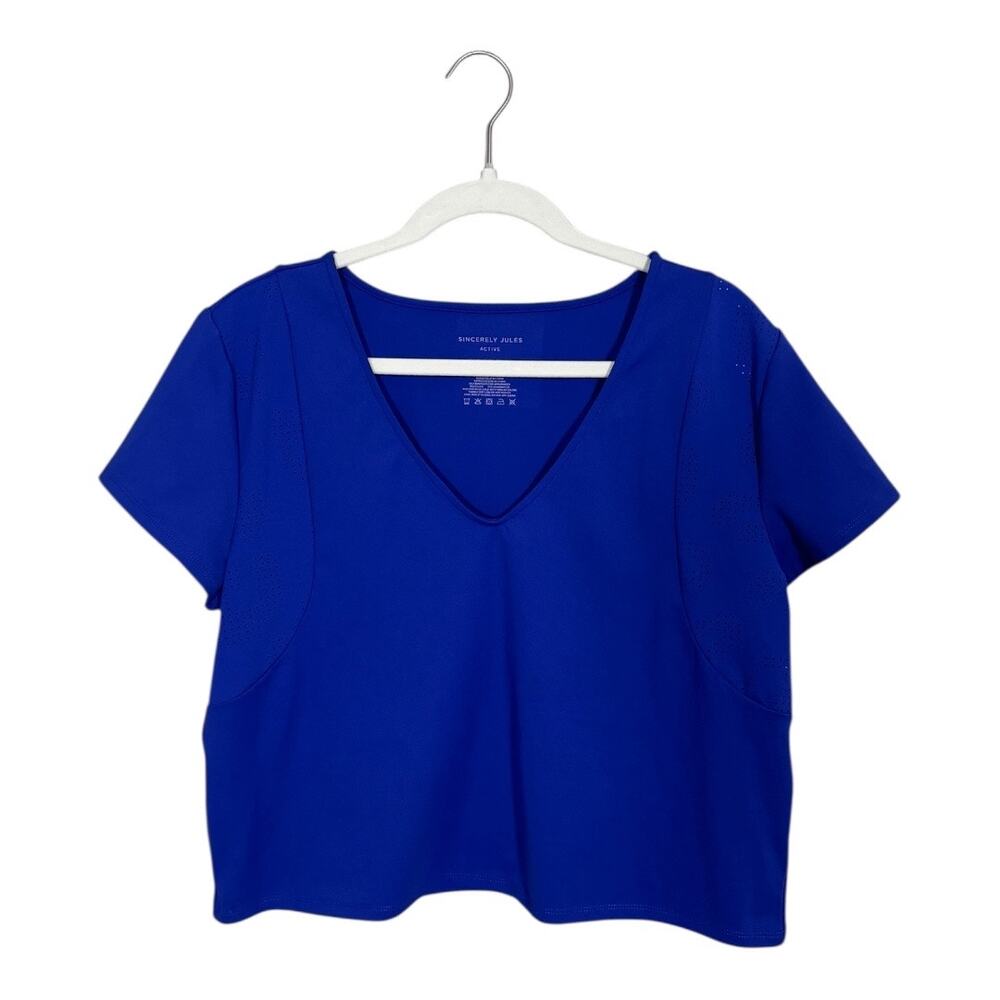 Sincerely Jules Activewear Cropped Short Sleeve Top in Blue - Size L